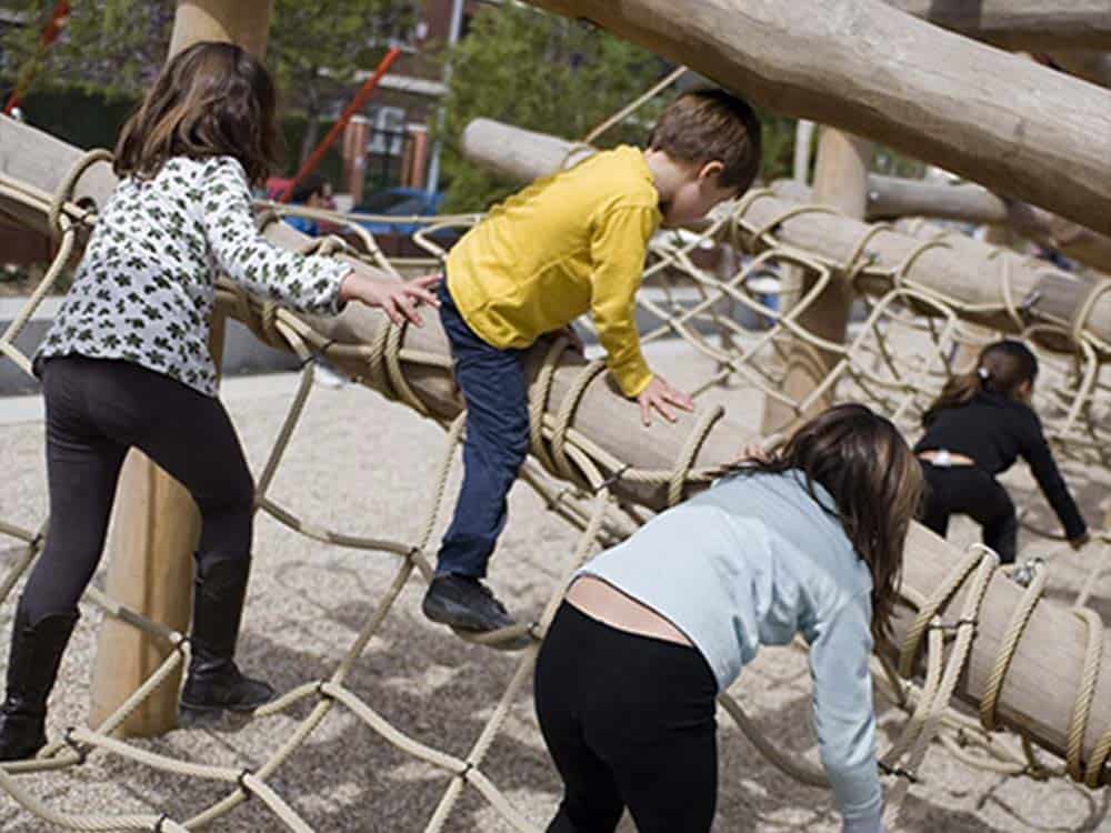 Climbing Structure – Play