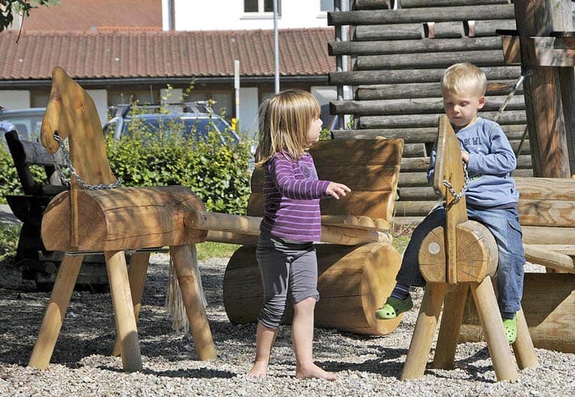Transport – Wooden Horses